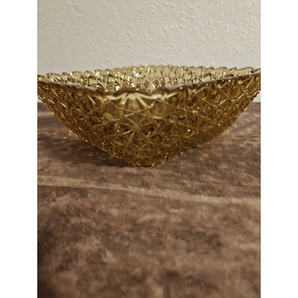 vintage amber glass daisy and button Square Bowl‎ 8'
